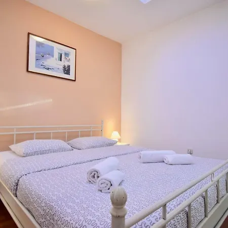 アパート City Centre With Two Bedrooms